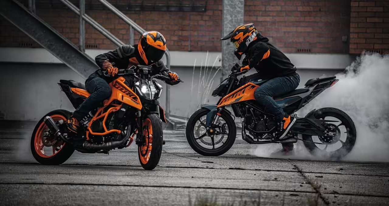 शानदार छूट के साथ KTM 390 Duke बेहतरीन परफॉर्मेंस देगी तो देर किस बात की आज ही ले 