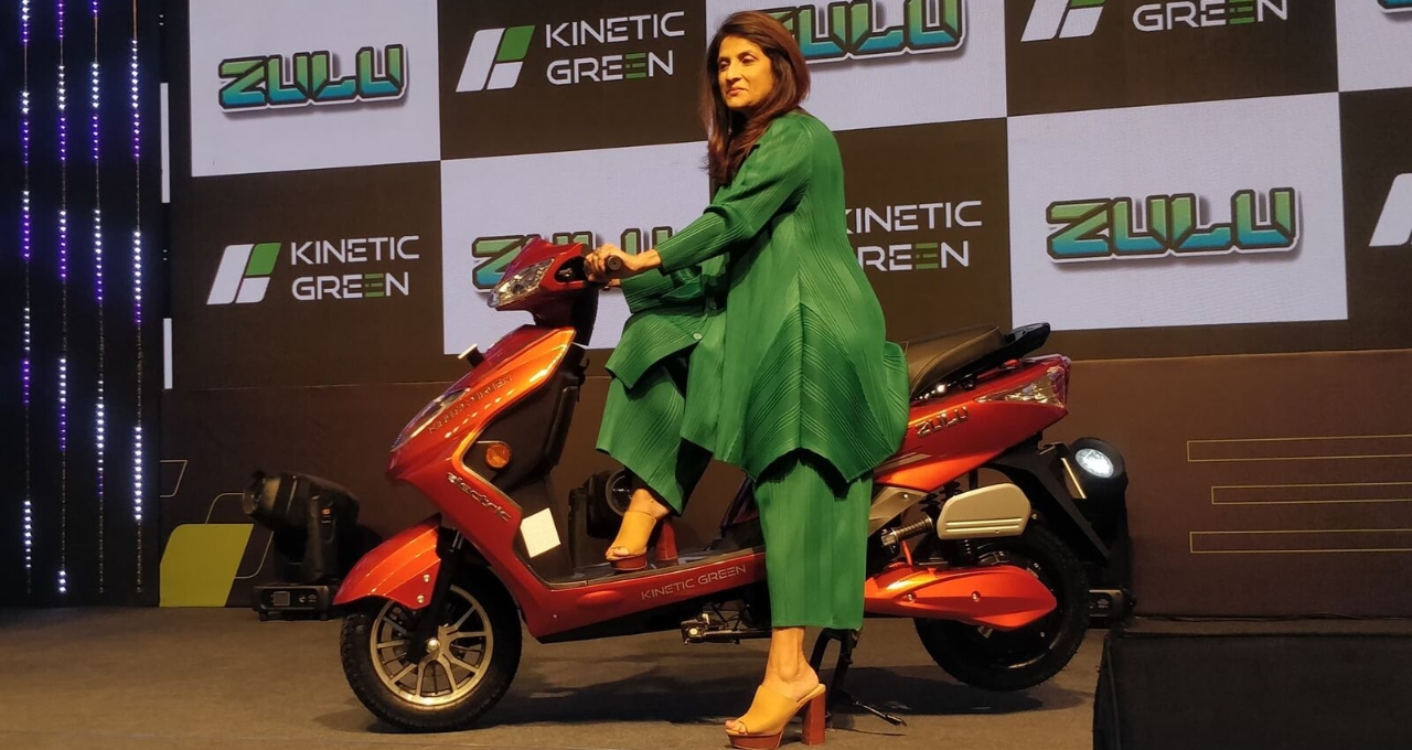 ज्यादा रेंज और मजबूत बॉडी के साथ आ गई Kinetic Green Electric Scooter मार्केट मे धूम मचाने 