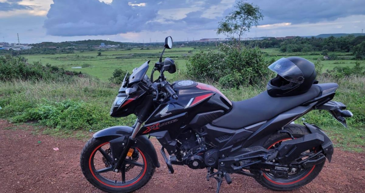 दमदार लुक और पावरफुल परफॉर्मेंस वाली Honda X-Blade सस्ती कीमत में Yamaha और KTM को देगी टक्कर